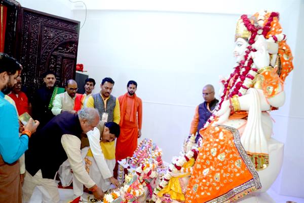  प्रिंट English अवध से अरब तक भारत की सांस्कृतिक ध्वजा लहरा रही है – मुख्यमंत्री डॉ. यादव