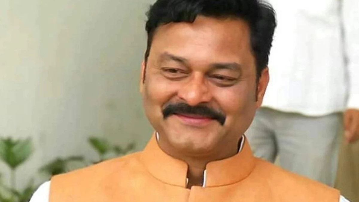 मध्‍य प्रदेश में अवैध खनन के मामले में विधायक संजय पाठक से जुड़ी कंपनियों से होगी 443 करोड़ की वसूली