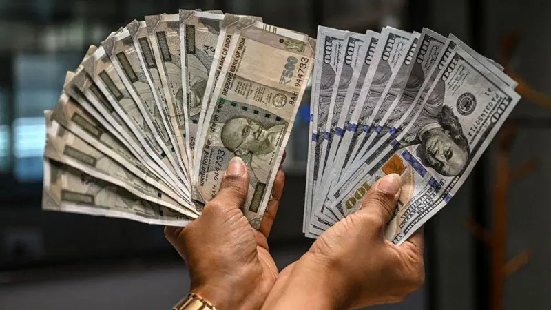 ट्रंप का नया टैक्स कैसे भारत को अरबों डॉलर का नुक़सान पहुंचा सकता है?